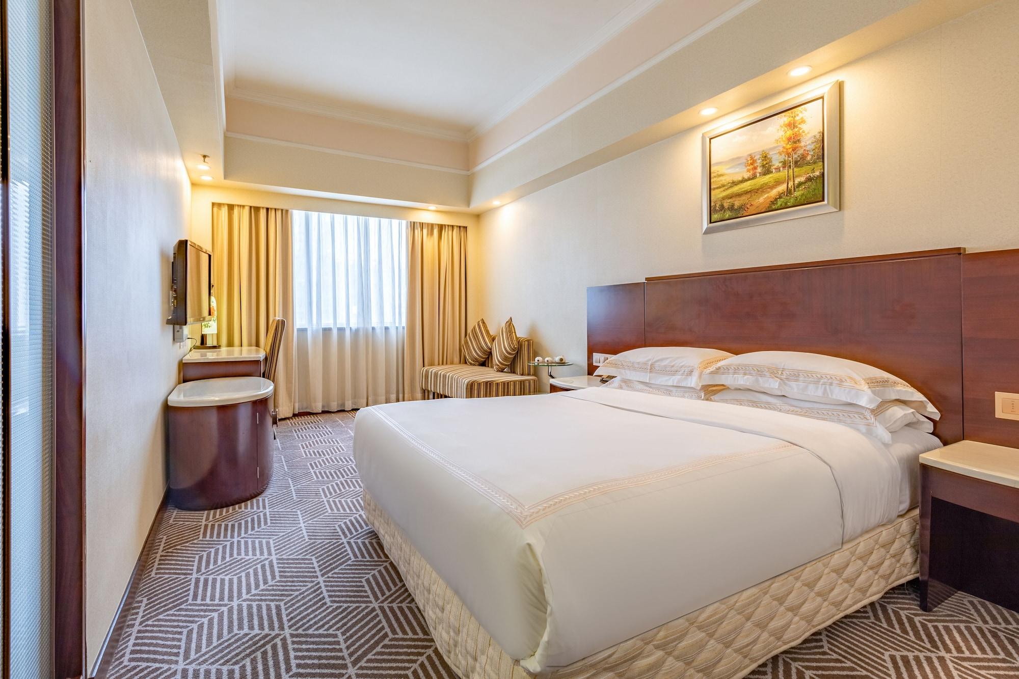 Overseas Chinese Friendship Hotel Гуанчжоу Экстерьер фото