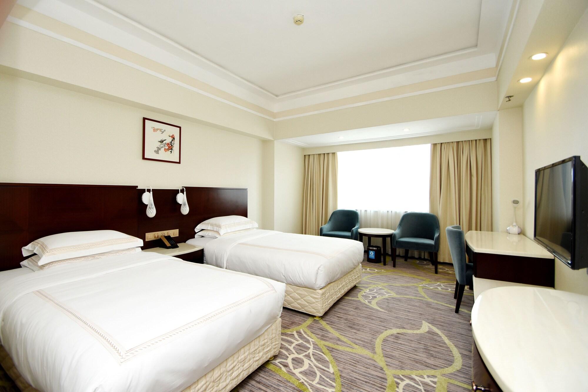 Overseas Chinese Friendship Hotel Гуанчжоу Экстерьер фото