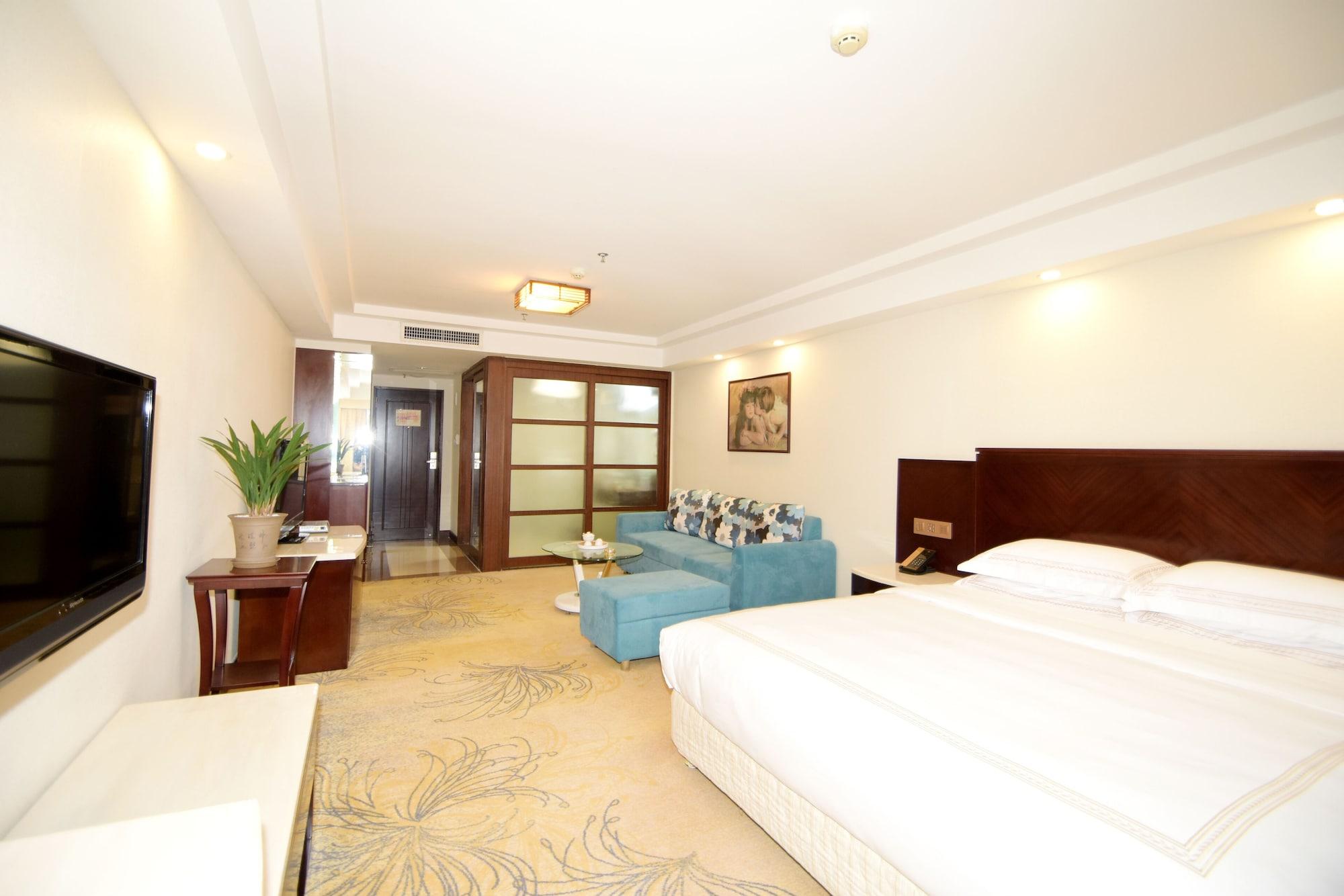 Overseas Chinese Friendship Hotel Гуанчжоу Экстерьер фото