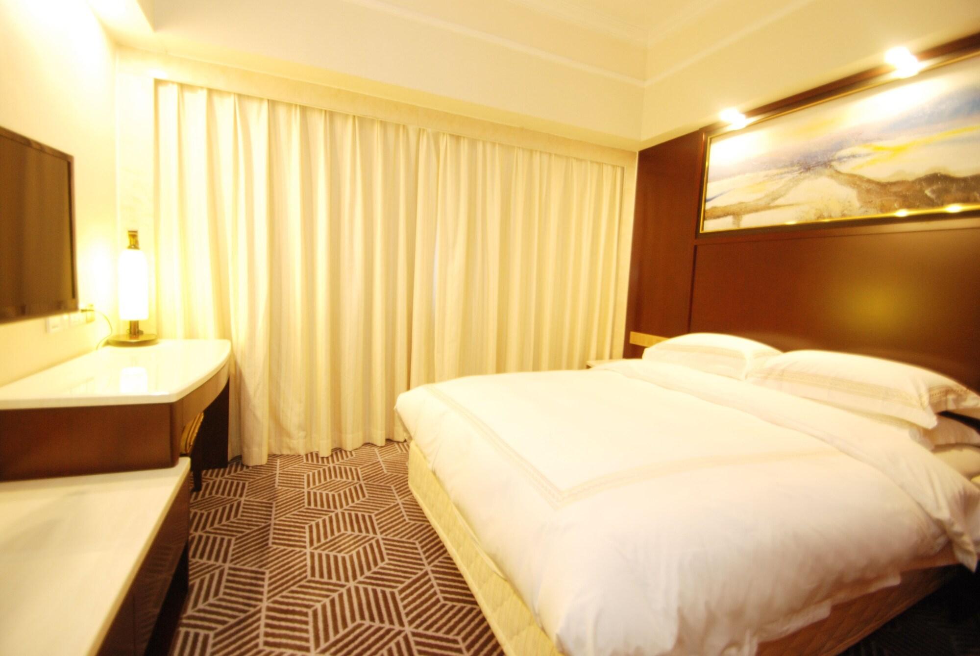 Overseas Chinese Friendship Hotel Гуанчжоу Экстерьер фото
