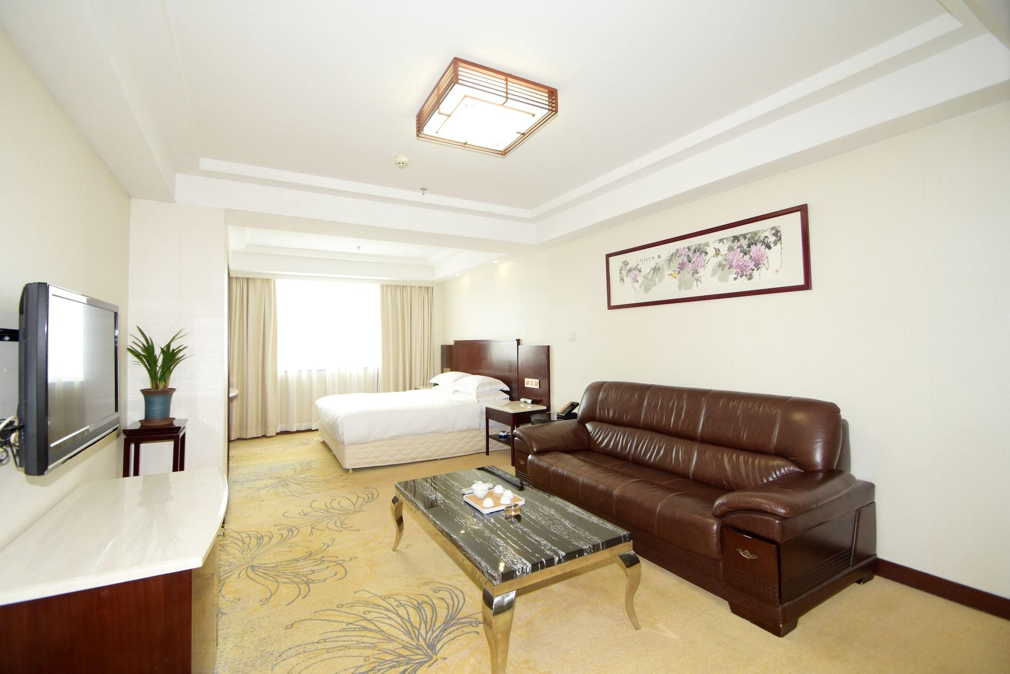 Overseas Chinese Friendship Hotel Гуанчжоу Экстерьер фото