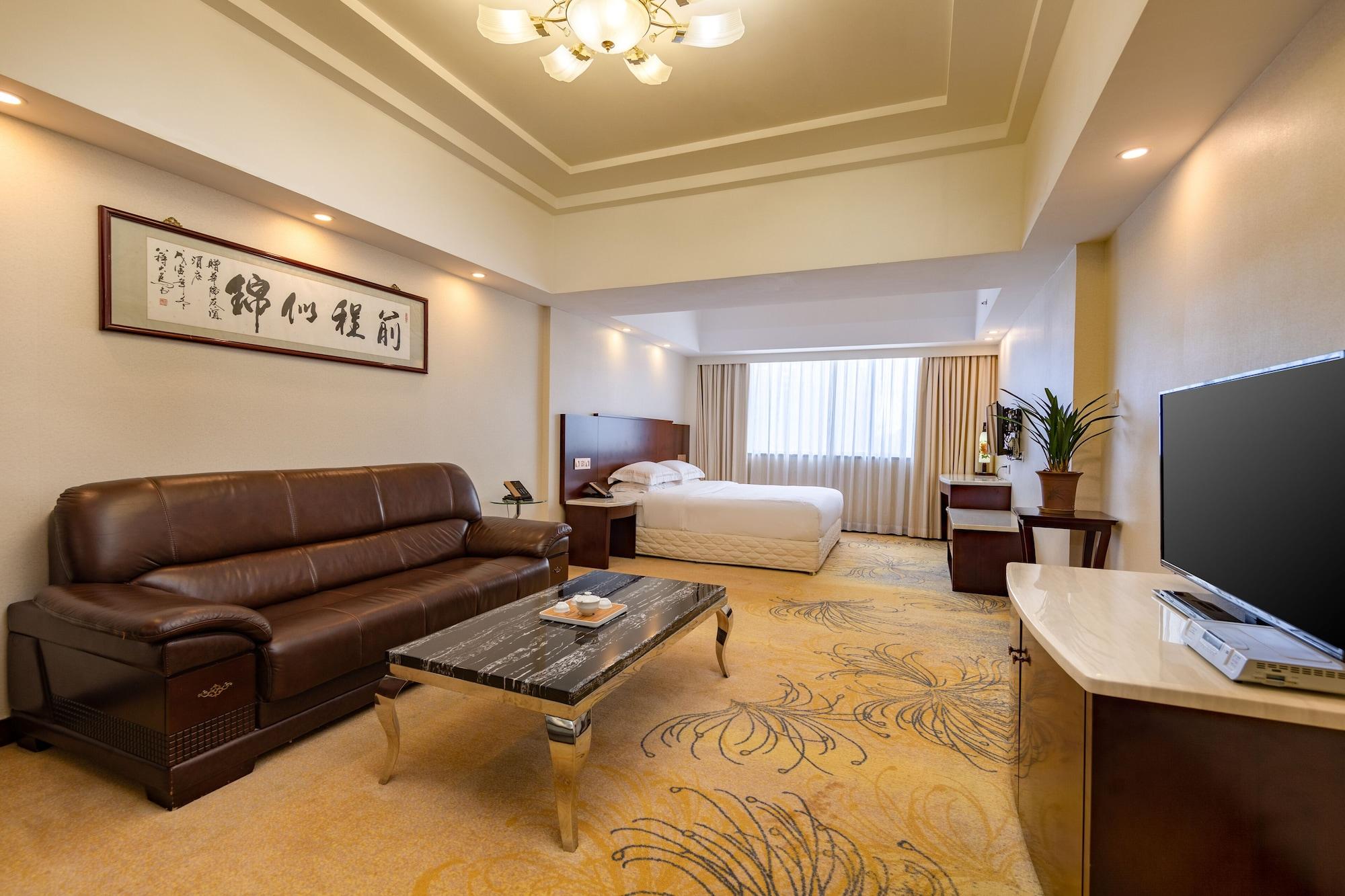 Overseas Chinese Friendship Hotel Гуанчжоу Экстерьер фото