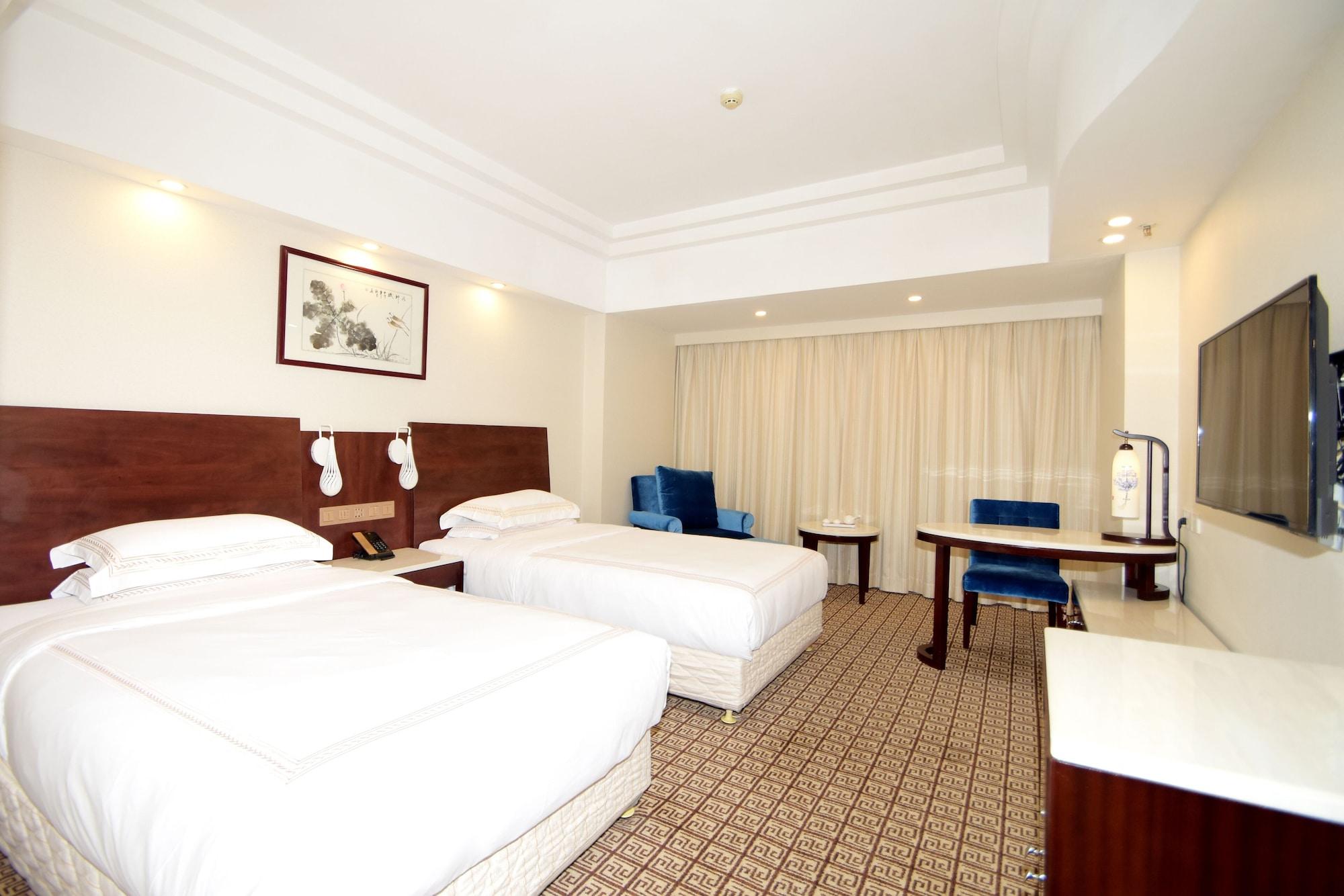 Overseas Chinese Friendship Hotel Гуанчжоу Экстерьер фото